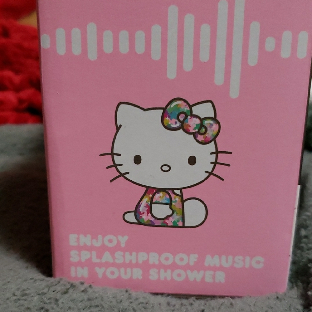 Hello Kitty Bluetooth Speaker with Red Bow. Great For Shower - Picture 2 of 5